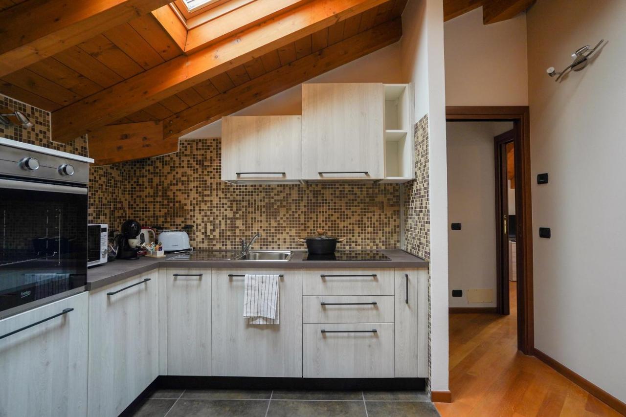 Ortensia Penthouse Leonardo Academy, Mxp & Laghi Sesto Calende Ngoại thất bức ảnh